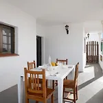 La Ratona *